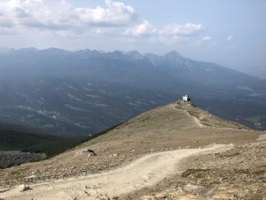 b%byyf13QLm5ouLQ4AO4xA